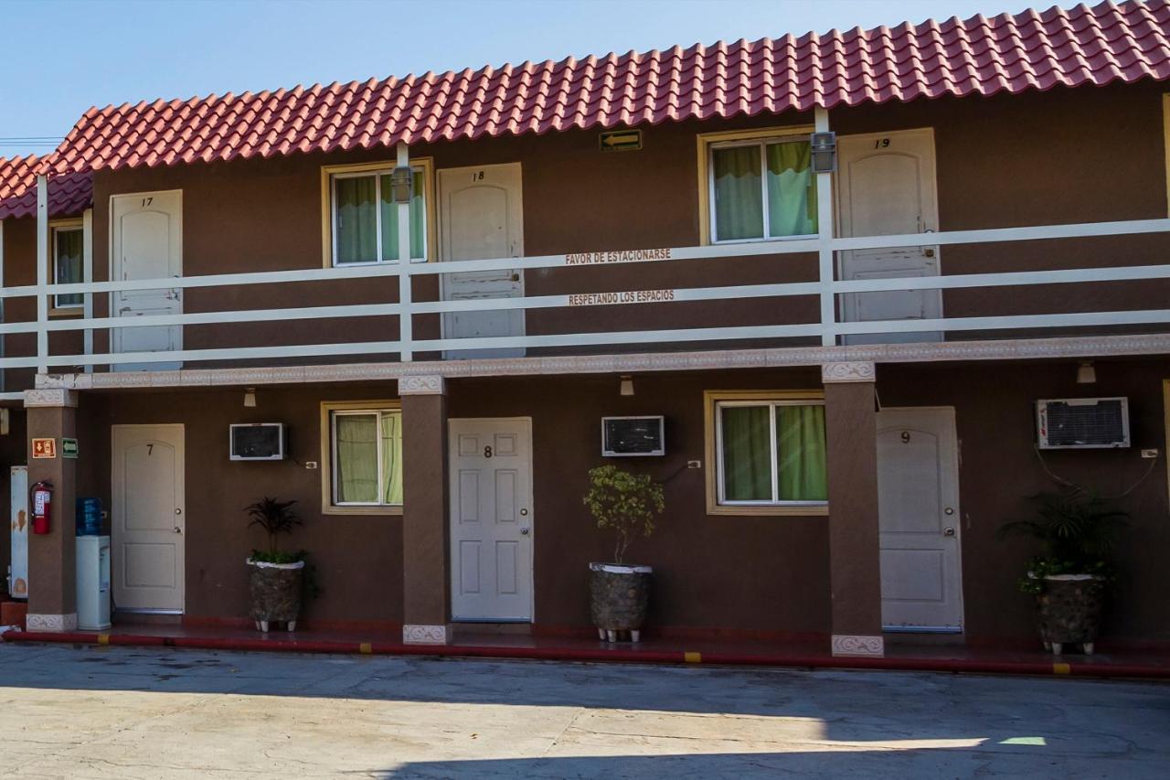 Oyo Hotel San Gilberto Hermosillo Zewnętrze zdjęcie
